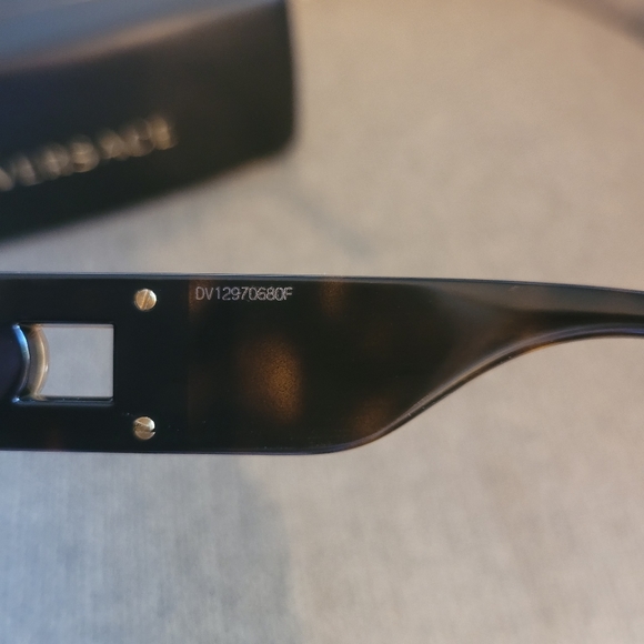 Versace sunglasses, Brand New without tags sunglasses, authentic - Picture 6 of 15